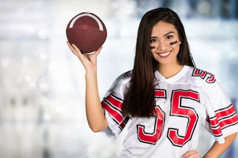 6 ways to wear a sports jersey casually